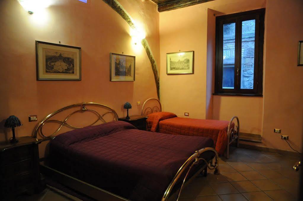 Al Cardinale Bed and Breakfast Viterbo Exteriör bild